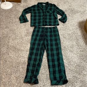 Plaid VS PJ’s